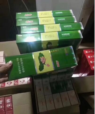 在weixin好友圈賣的煙是真的還是是假呢截圖